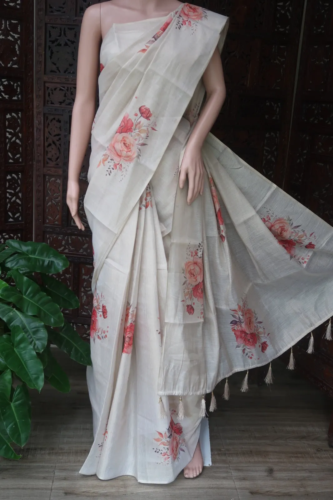 Amara Off White Tissue Blended Saree with Floral Design - KIA001TSA