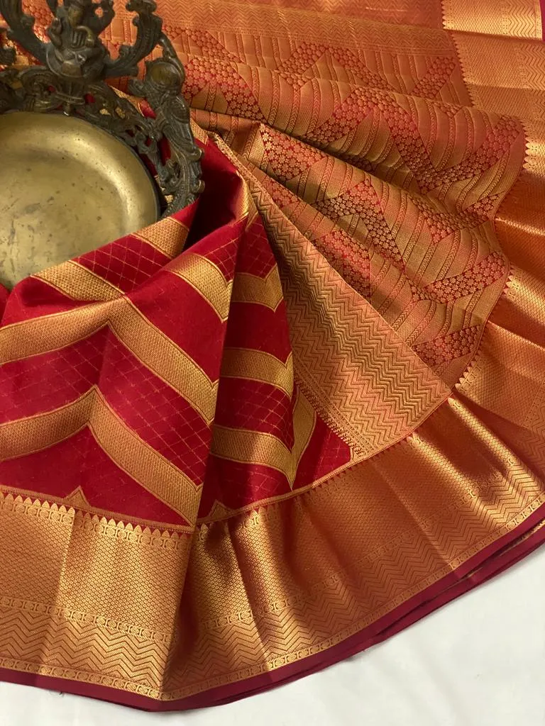 Amrapali Kanjeevaram Silk Saree - PRIYA001KSR