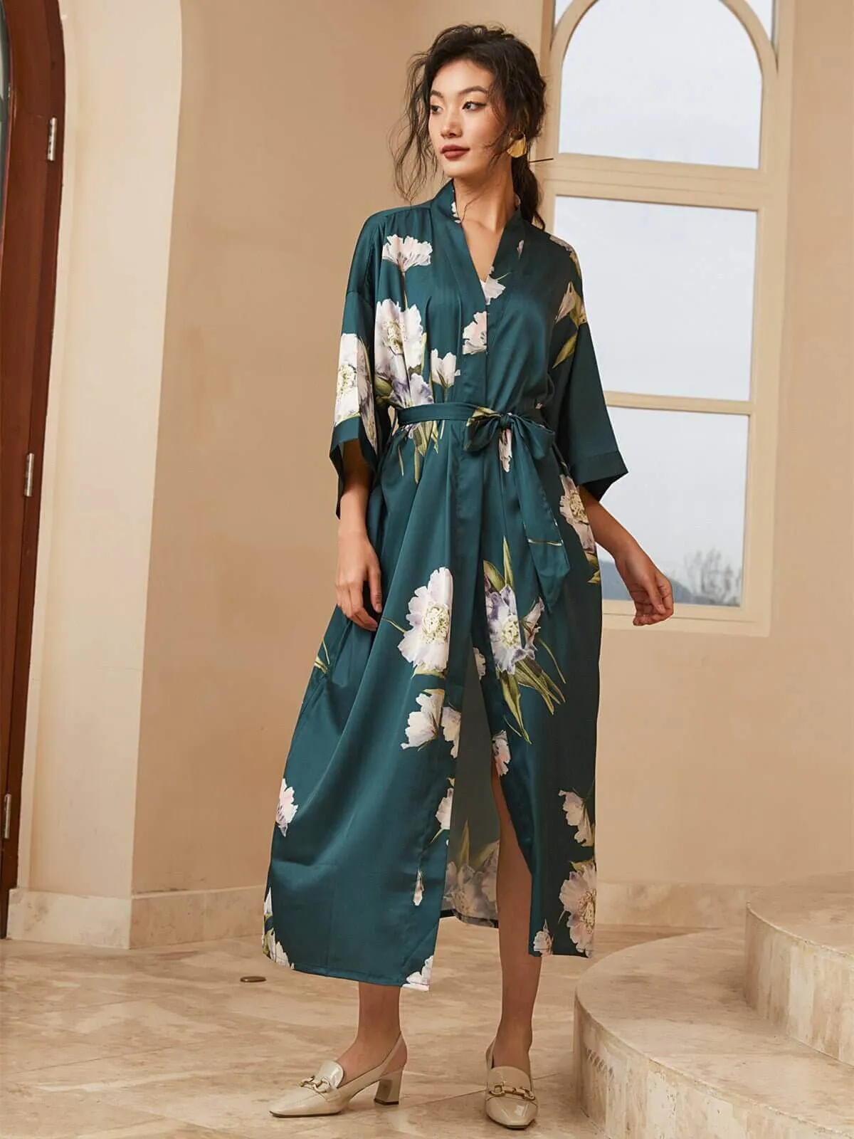 Anemone Kimono Robe for Women, Floral Blooming Design