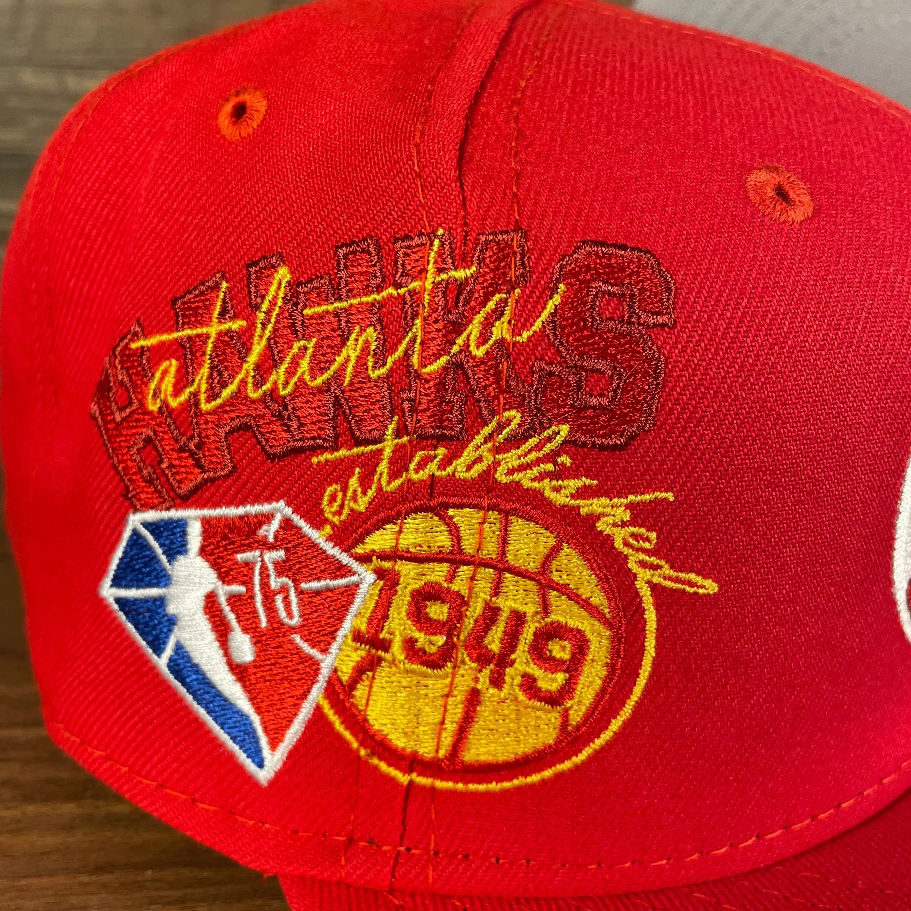 Atlanta Hawks 75th Anniversary Patch Gray Bottom Red 9Fifty Snapback Hat