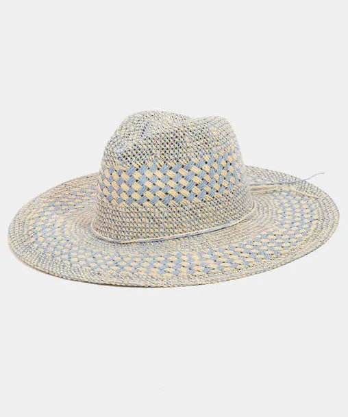 Blue checkered straw sun hat.