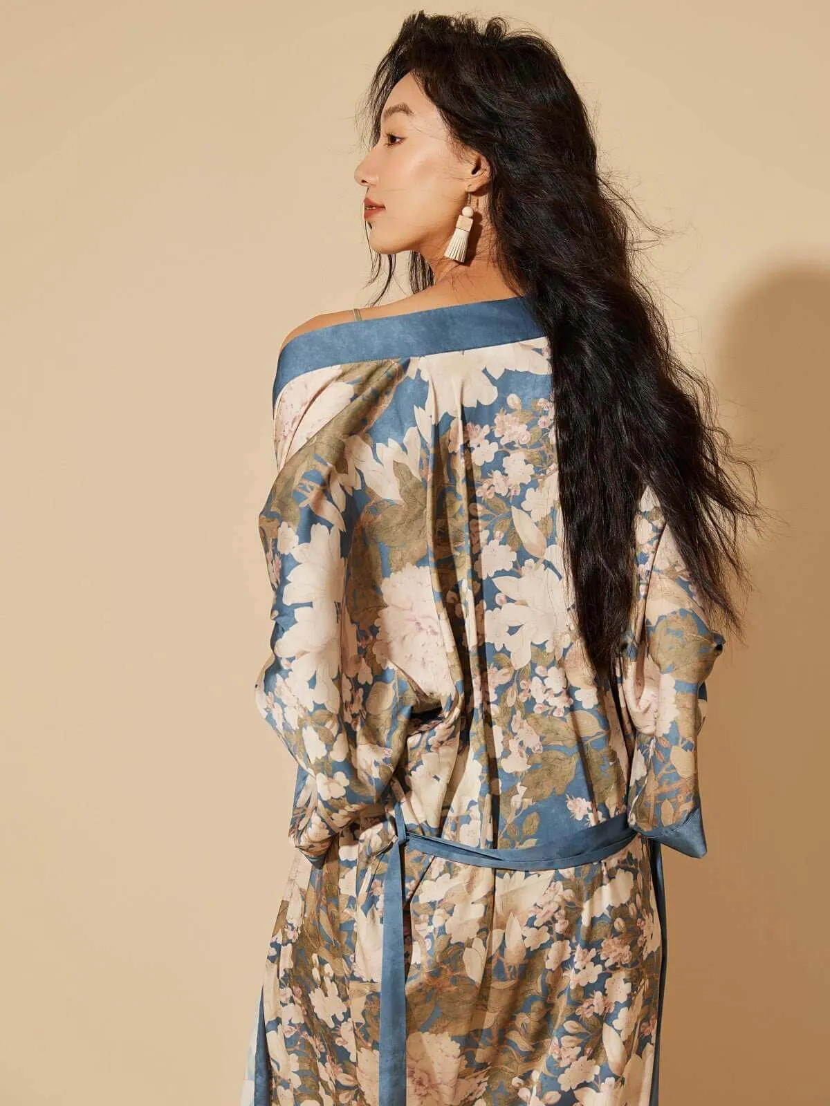 Blue Floral Kimono Robe