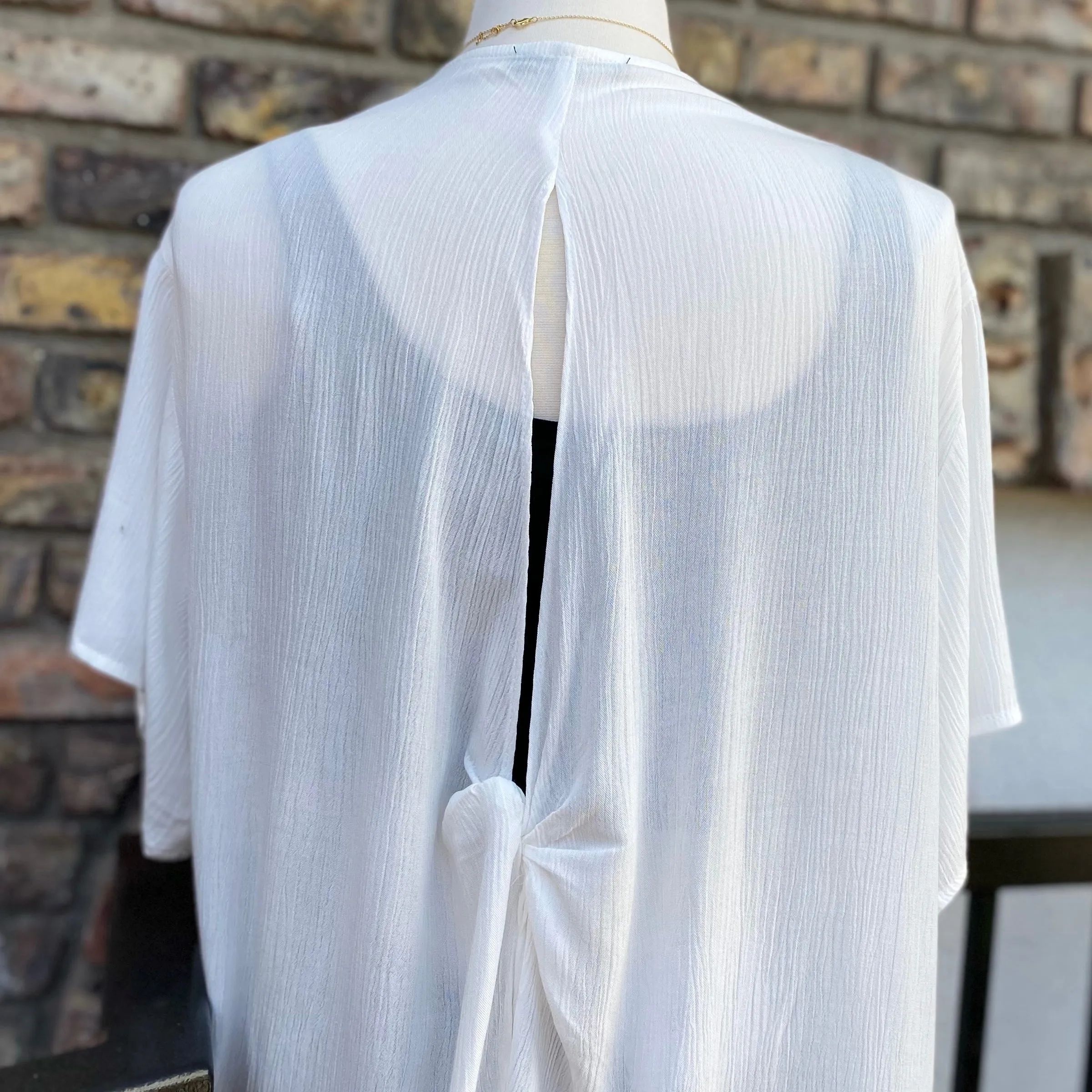 Bree Knot Back Kimono White - result: White Knot Back Kimono with Bree Design