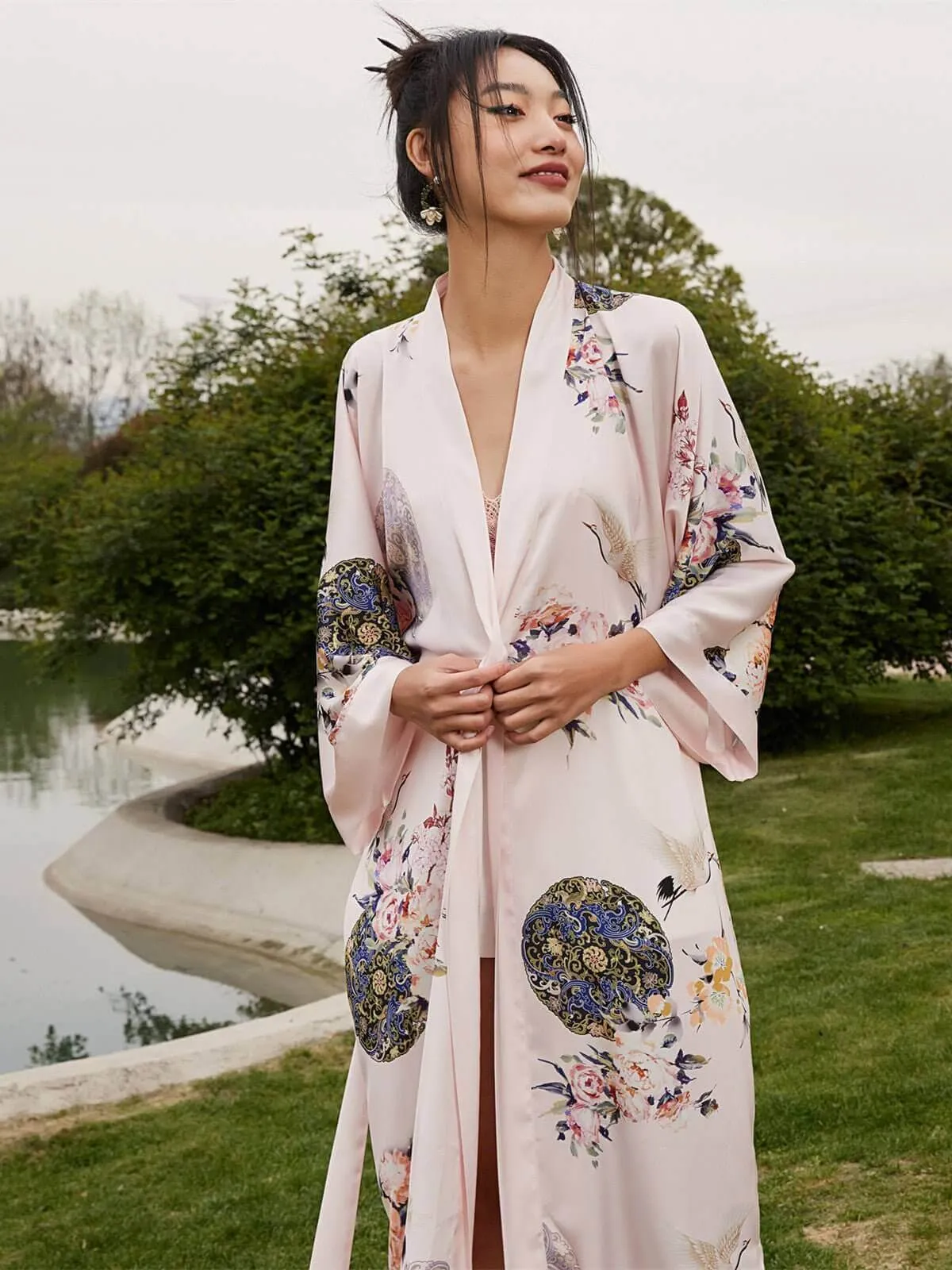 Garden Crane Kimono Robe