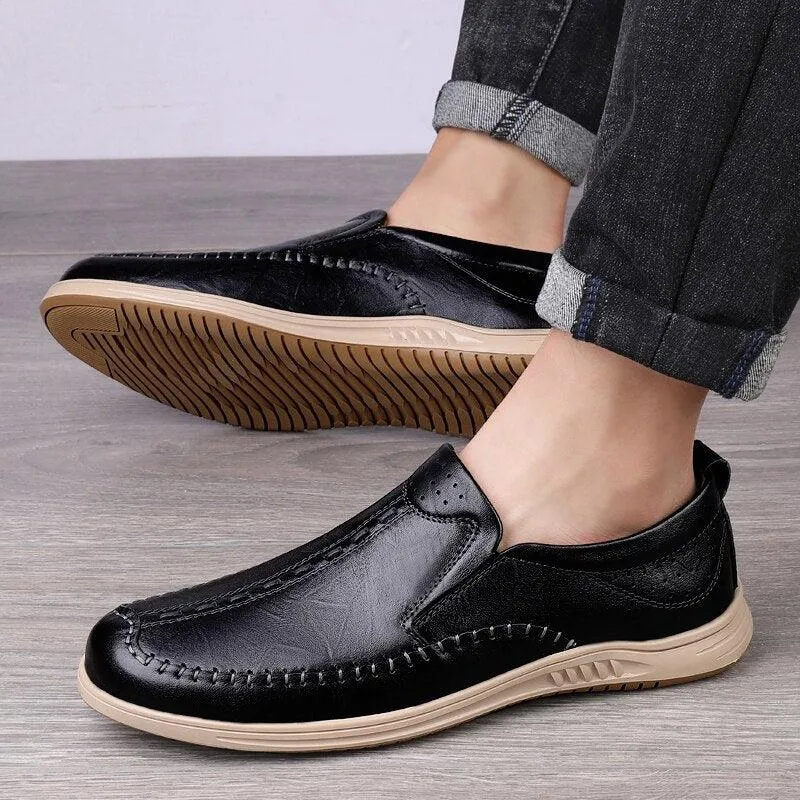 GO159 Men's Leather Loafers: Fashionable Outdoor Flats Shoes