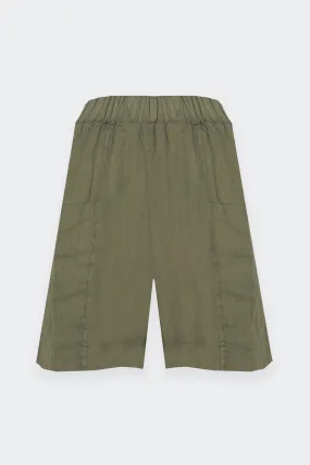 green linen shorts