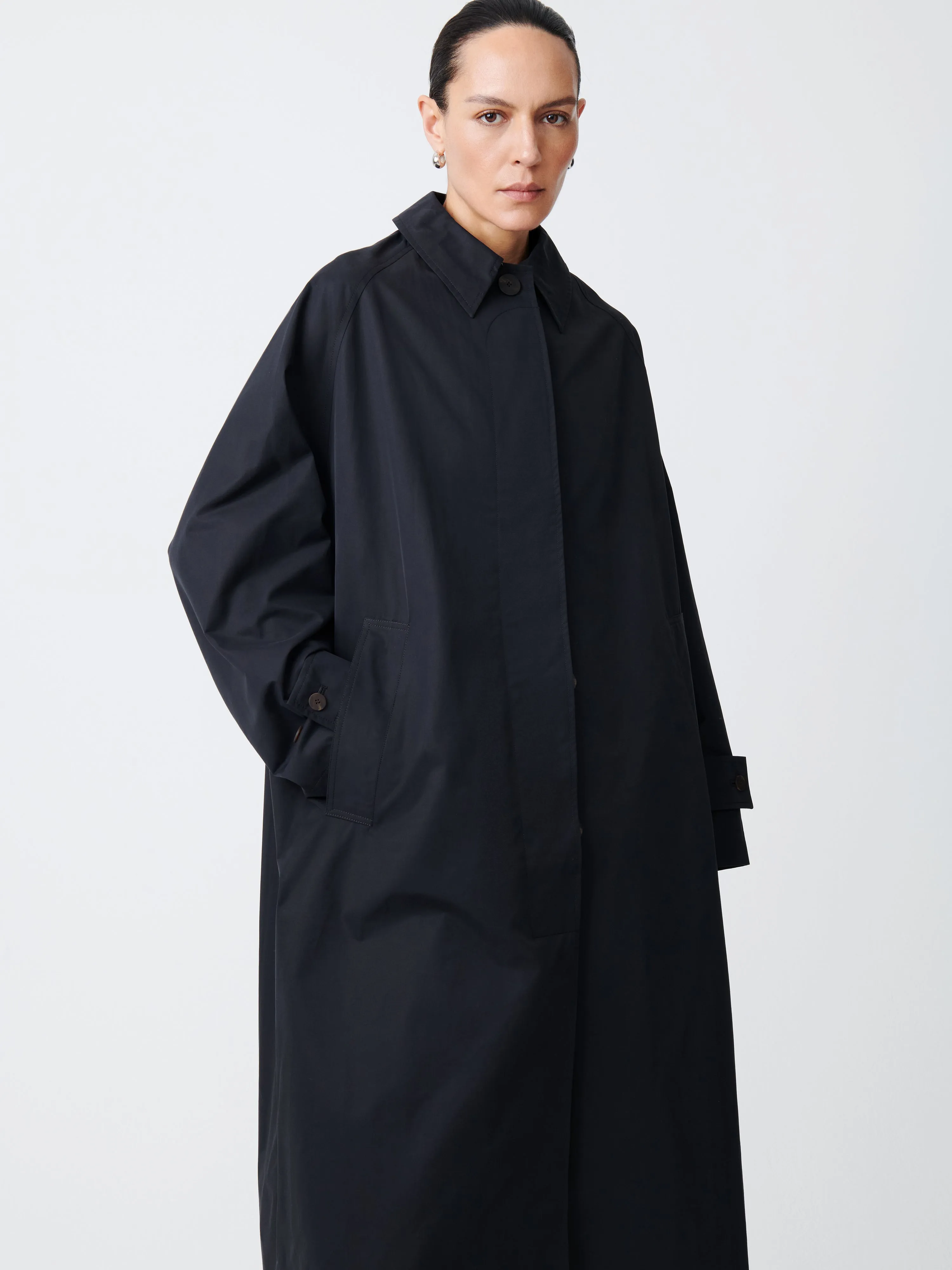 Holin Black Coat