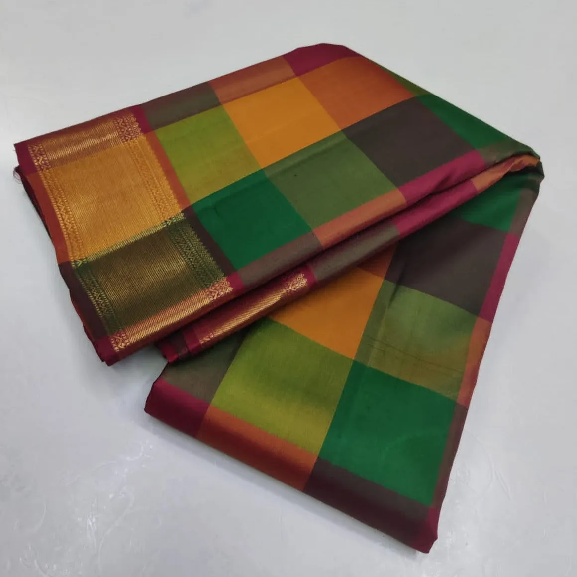 Lalithaa Pure Kanchipuram silk saree Handwoven with 2 gram pure Zari traditional saree Women SRI001KSS