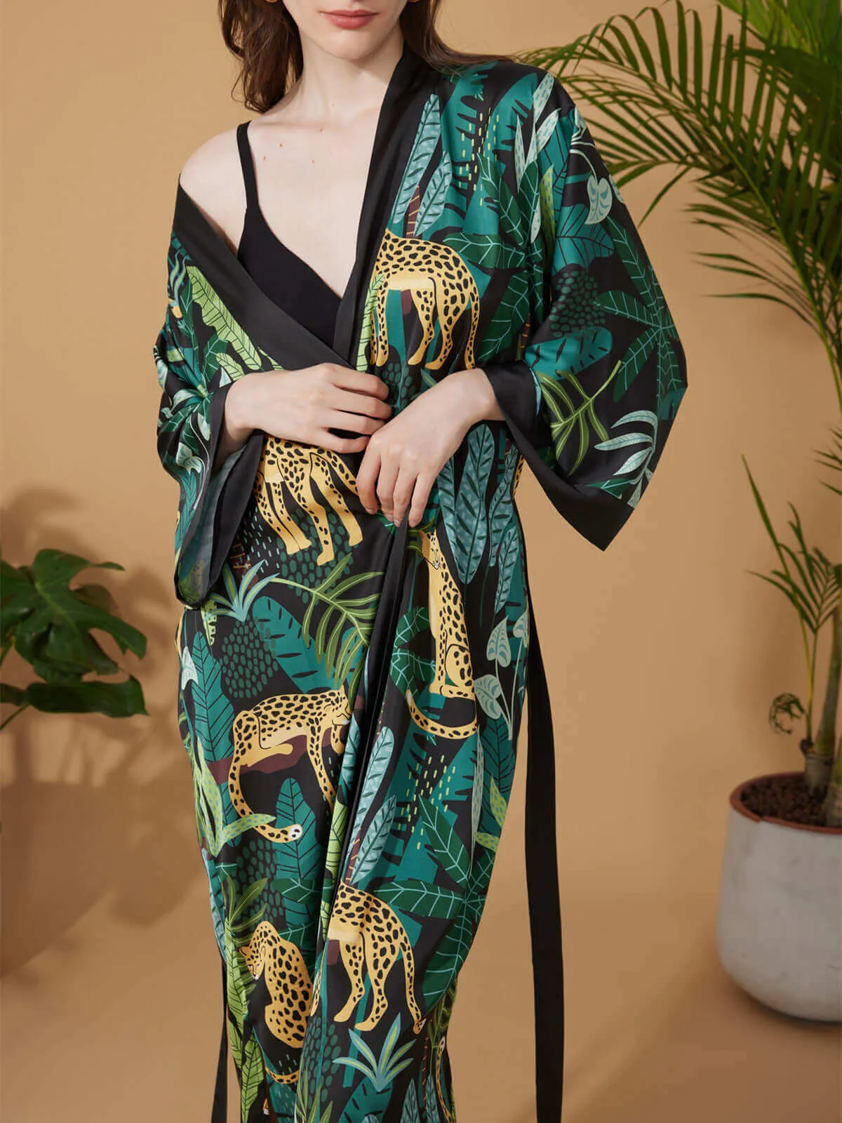 Leopard Print Kimono Robe - Black