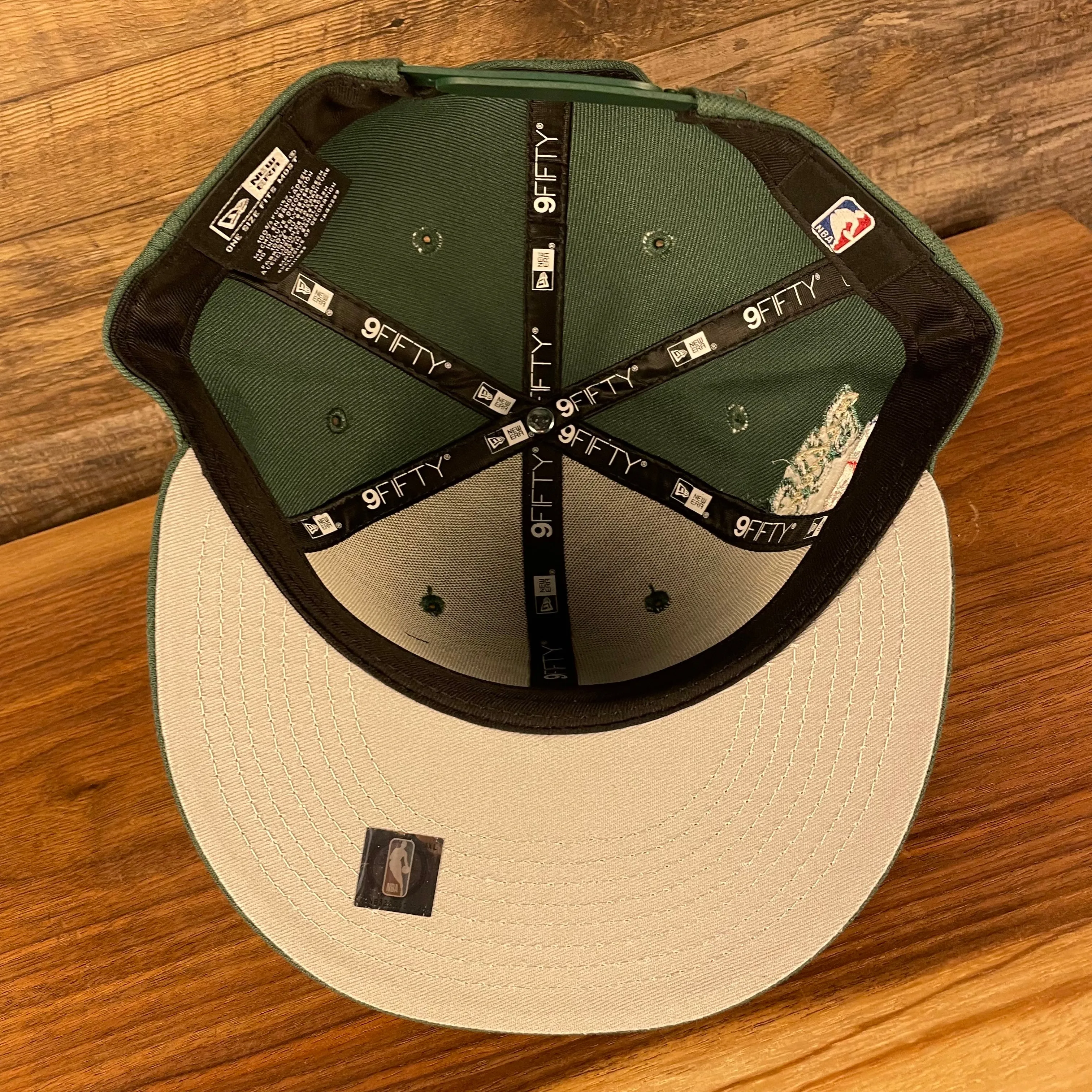 Milwaukee Bucks 75th Anniversary Snapback Hat | Gray Bottom Green 9Fifty | NBA Side Patch