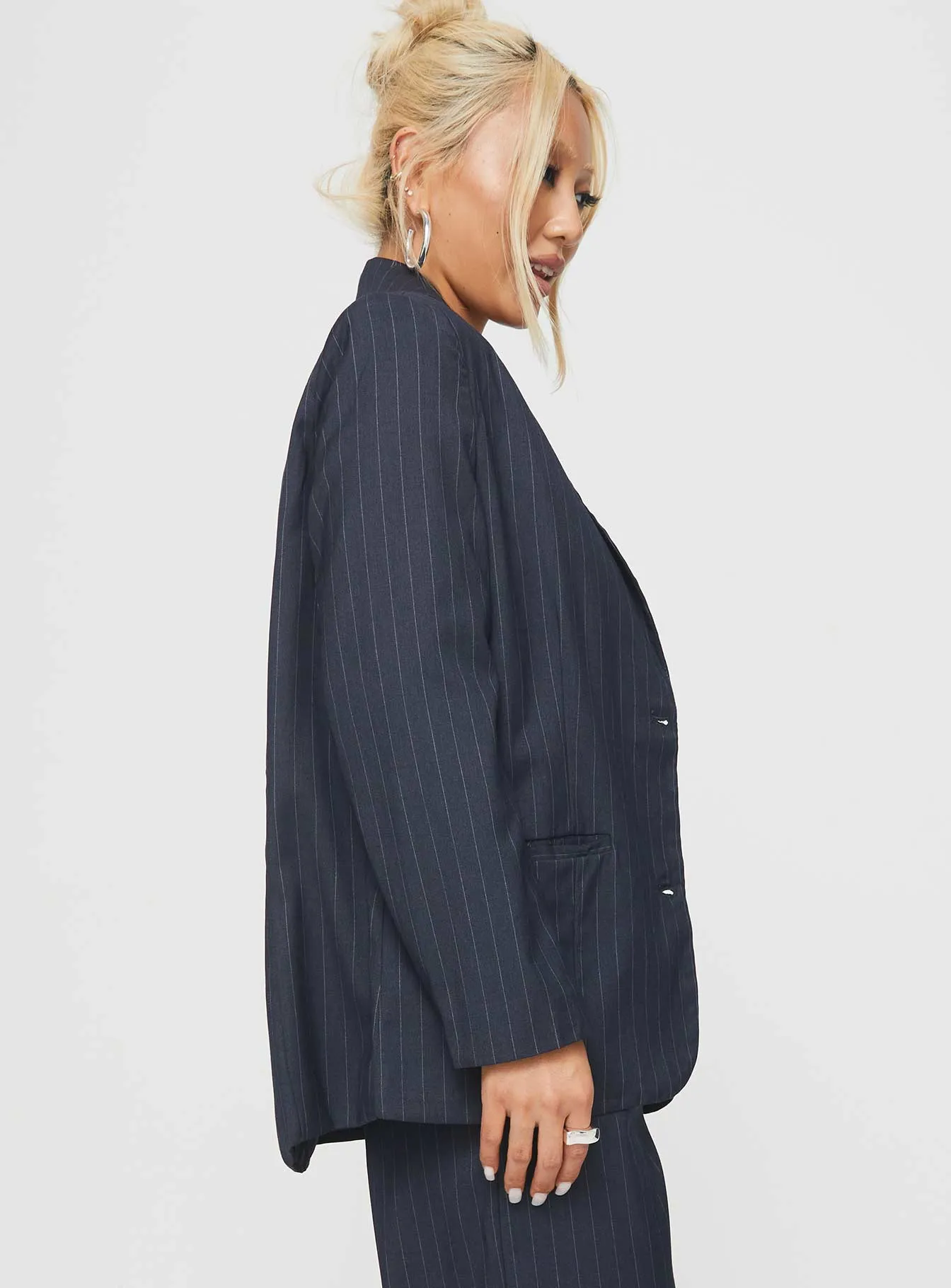 Navy Pinstripe Leaben Blazer