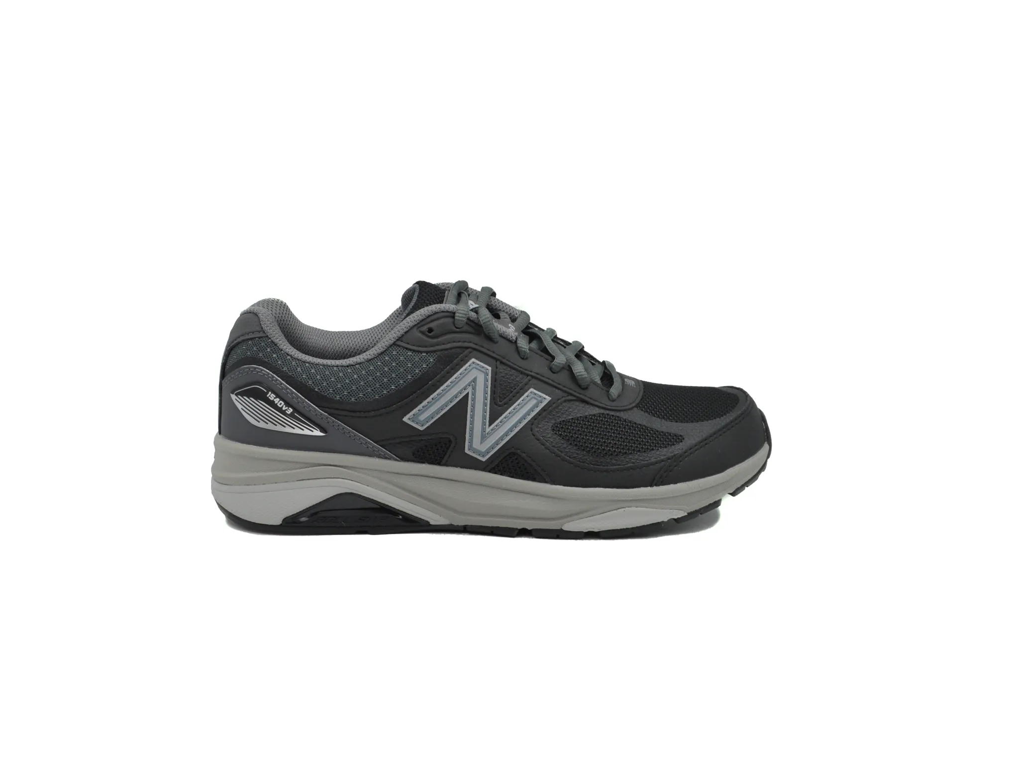 New Balance 1540V3 running shoes