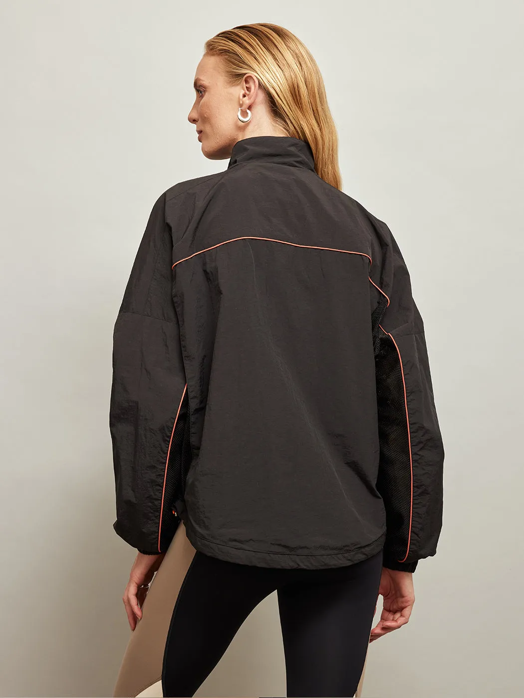 Nostalgia Jacket - Black