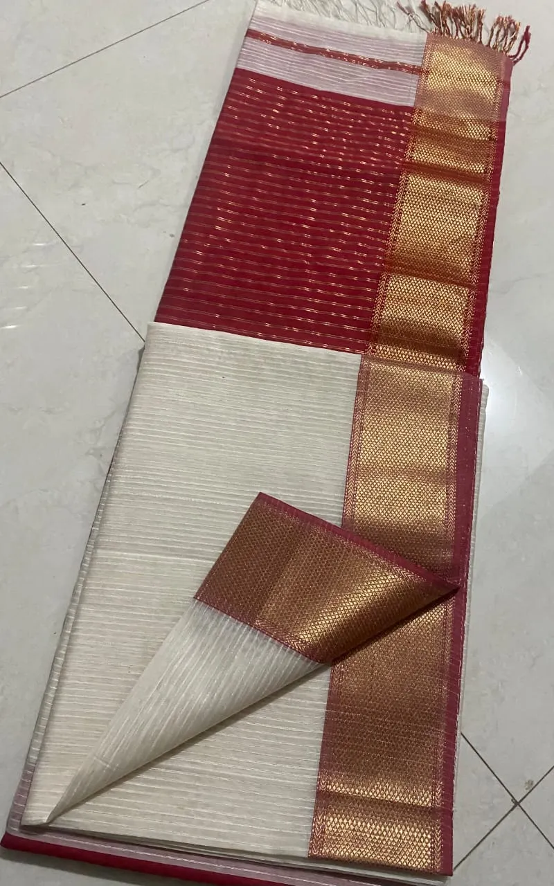 Red and White Maheshwari Handloom Saree - NEWSRISAI001