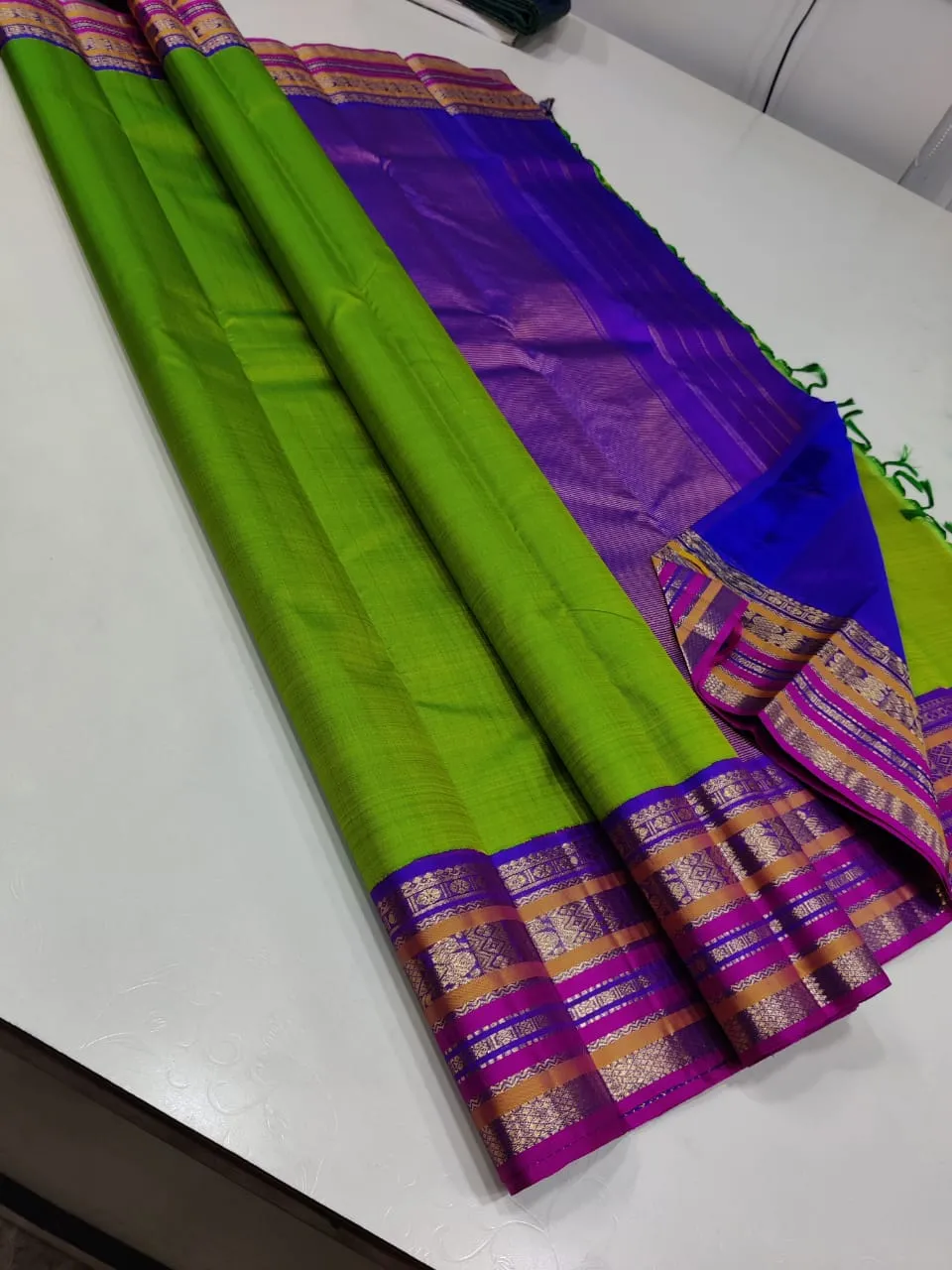 Shyamala - Pure Kanchipuram silk saree, 2 g pure Zari, traditional korvai Design - SACHI001GKS