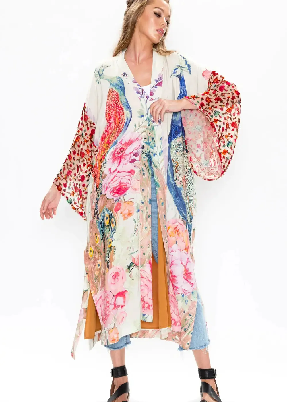 Stunning Kimono for Fantasy Enthusiasts