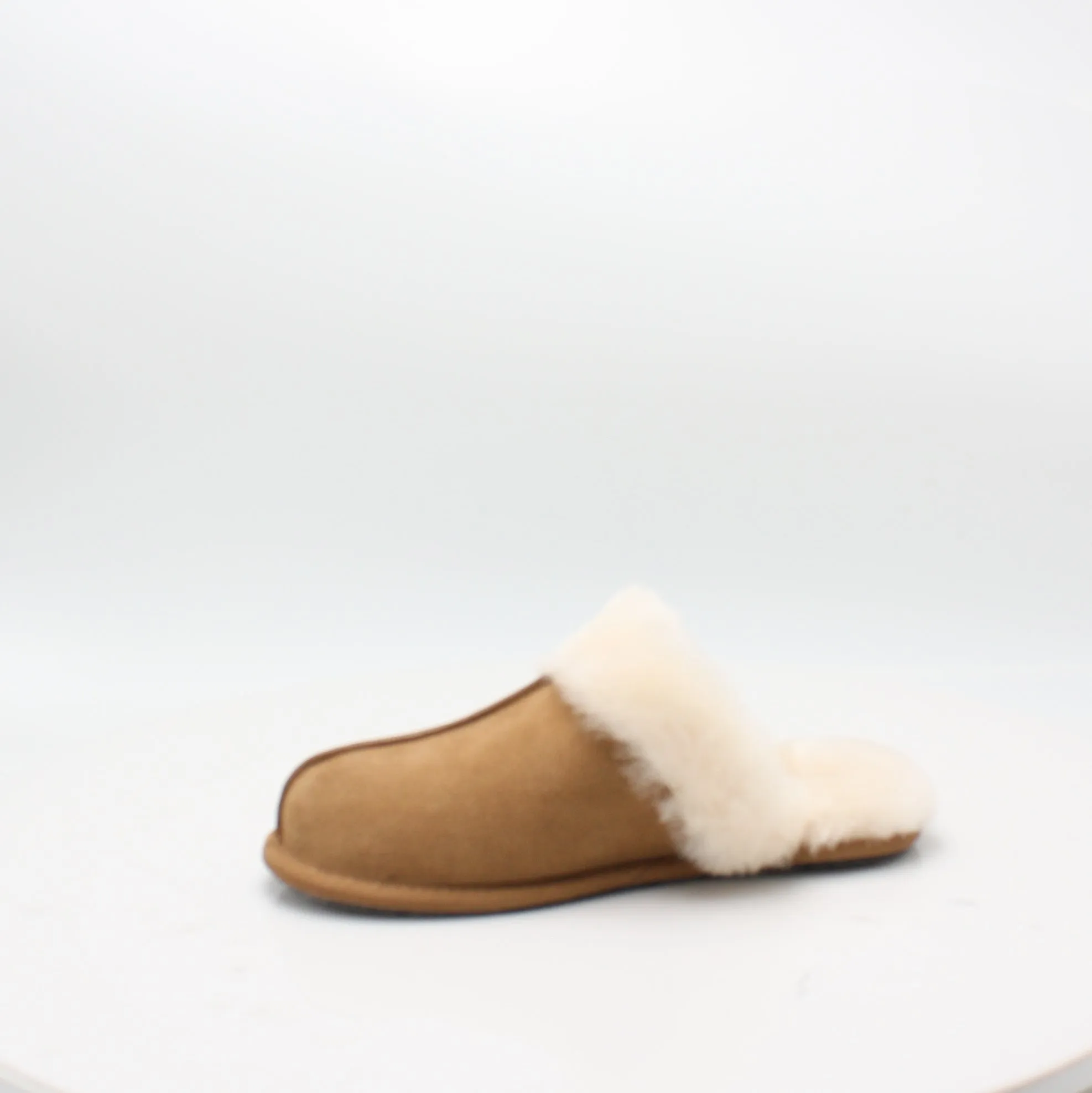 UGG Slippers - Scuffette II