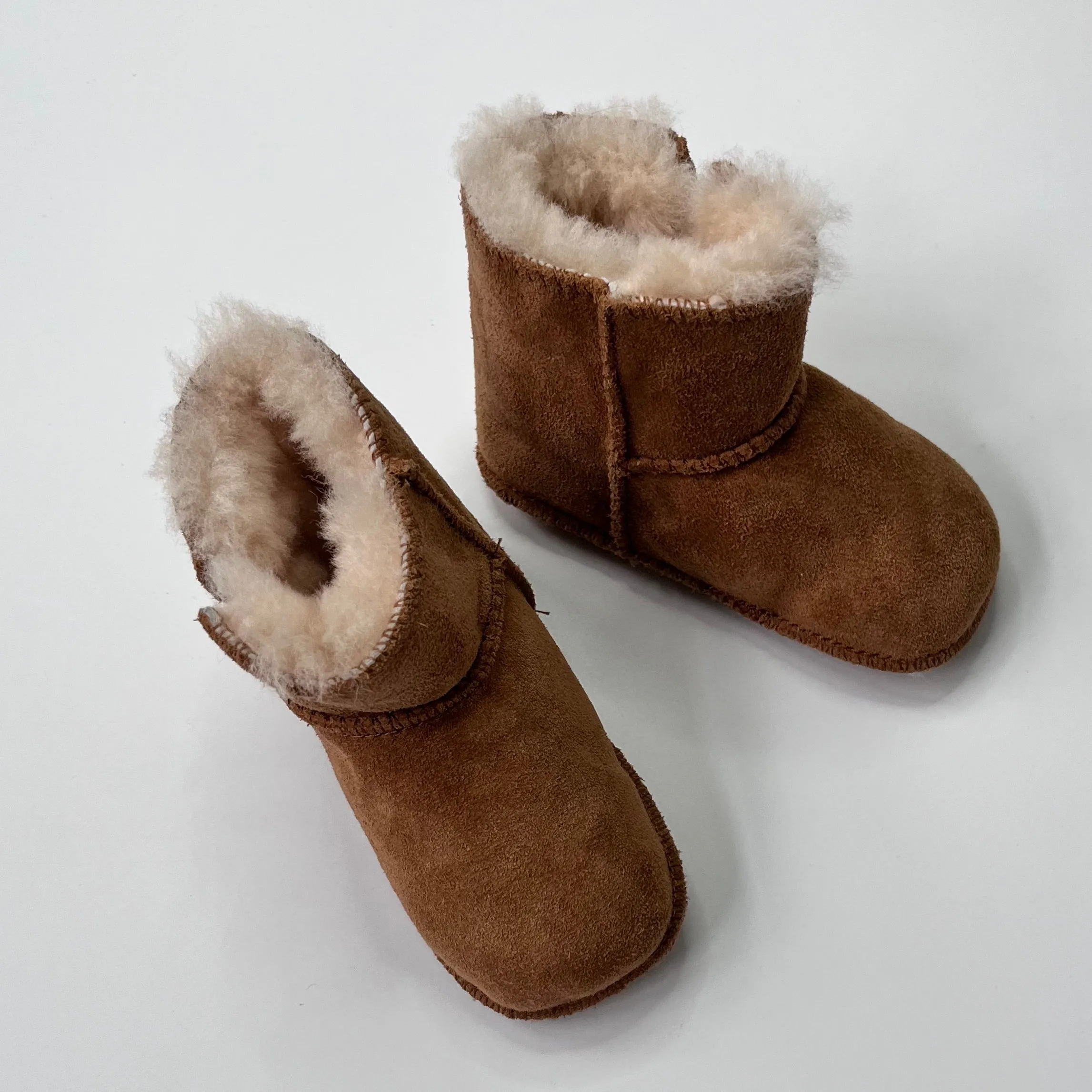 Ugg Tan Shearling Booties - EU 20.5.