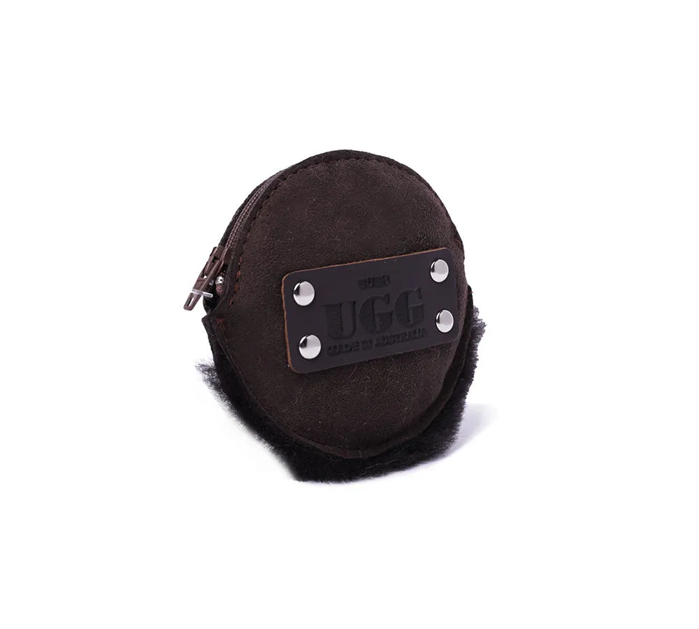 Urban UGG sheepskin fluffy purse with round zip closure in wool.