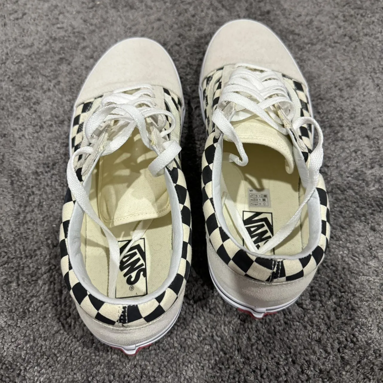 Vans Men's Cream and White Trainers