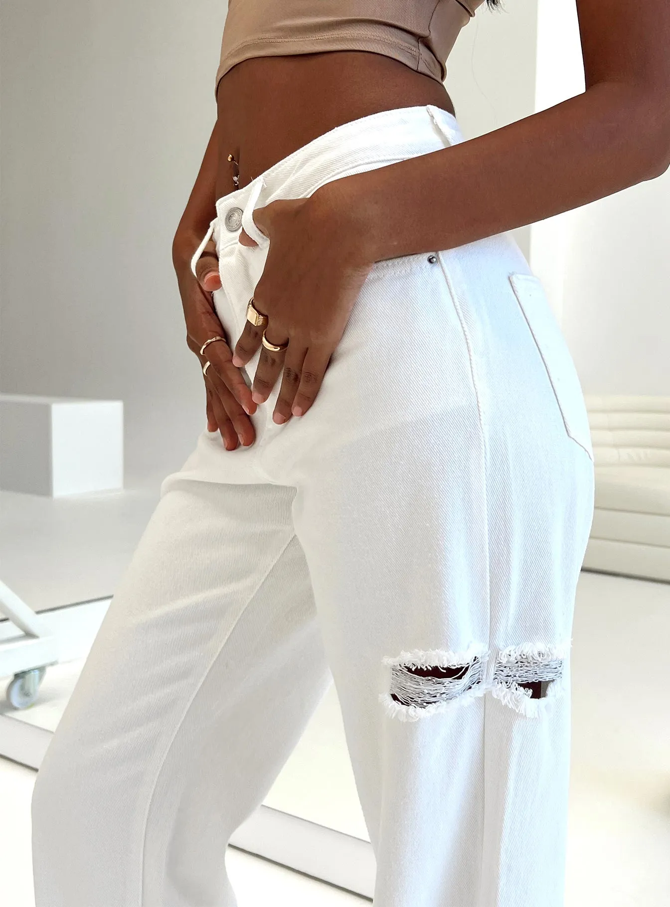 Wide Leg Jeans White - Johnston Clothing